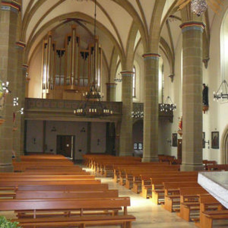 Quelle: http://www.katholische-kirche-marsberg.de/